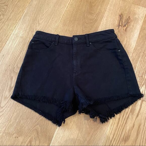 Guess - Denim Fray Hem Shorts in Black - Picture 1 of 8